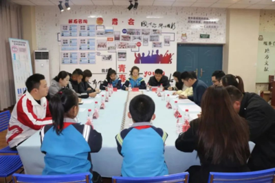 青春之聲傳兩會 文藝之花綻和靜——新疆和靜縣“共青團與人大代表、政協委員面對面”活動聚焦文藝創作